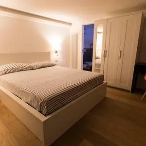 casa-fabrizio.hotels-amalfi.com/